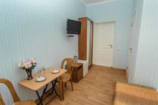 Гостиница Altin Николаевка Двухместный номер с 1 кроватью и балконом стандарт-4